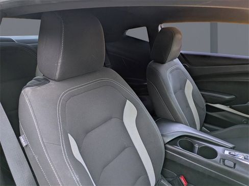 Used 2021 Chevrolet Camaro LT w/ 1LE Track Performance Package image 13