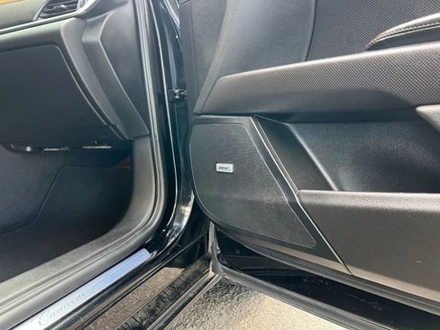 Used 2017 Cadillac XTS Luxury image 26