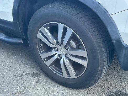 Used 2017 Honda Pilot EX-L image 7