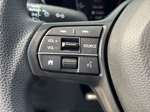 Certified 2023 Honda HR-V LX image 27