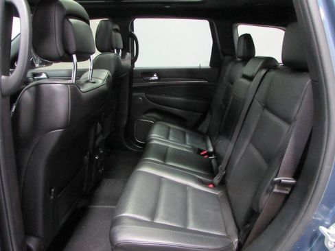 Used 2020 Jeep Grand Cherokee High Altitude AWD/4WD image 15
