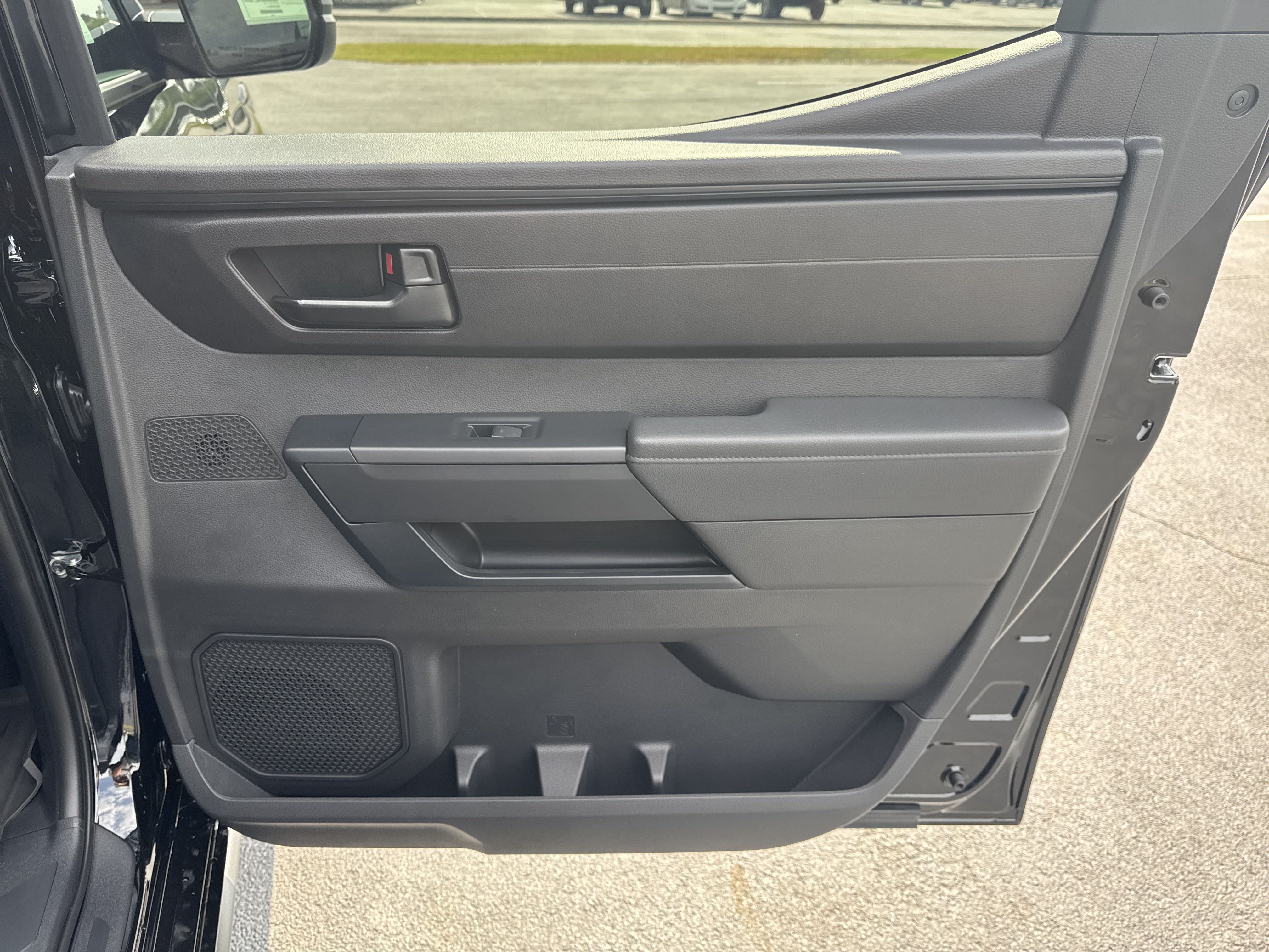New 2025 Toyota Tundra SR w/ SR Tow Package AWD/4WD image 30