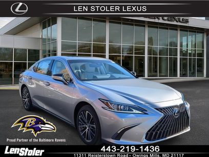 New 2025 Lexus ES 300h w/ Premium Package
