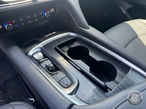 Used 2024 Buick Enclave Premium AWD/4WD image 23