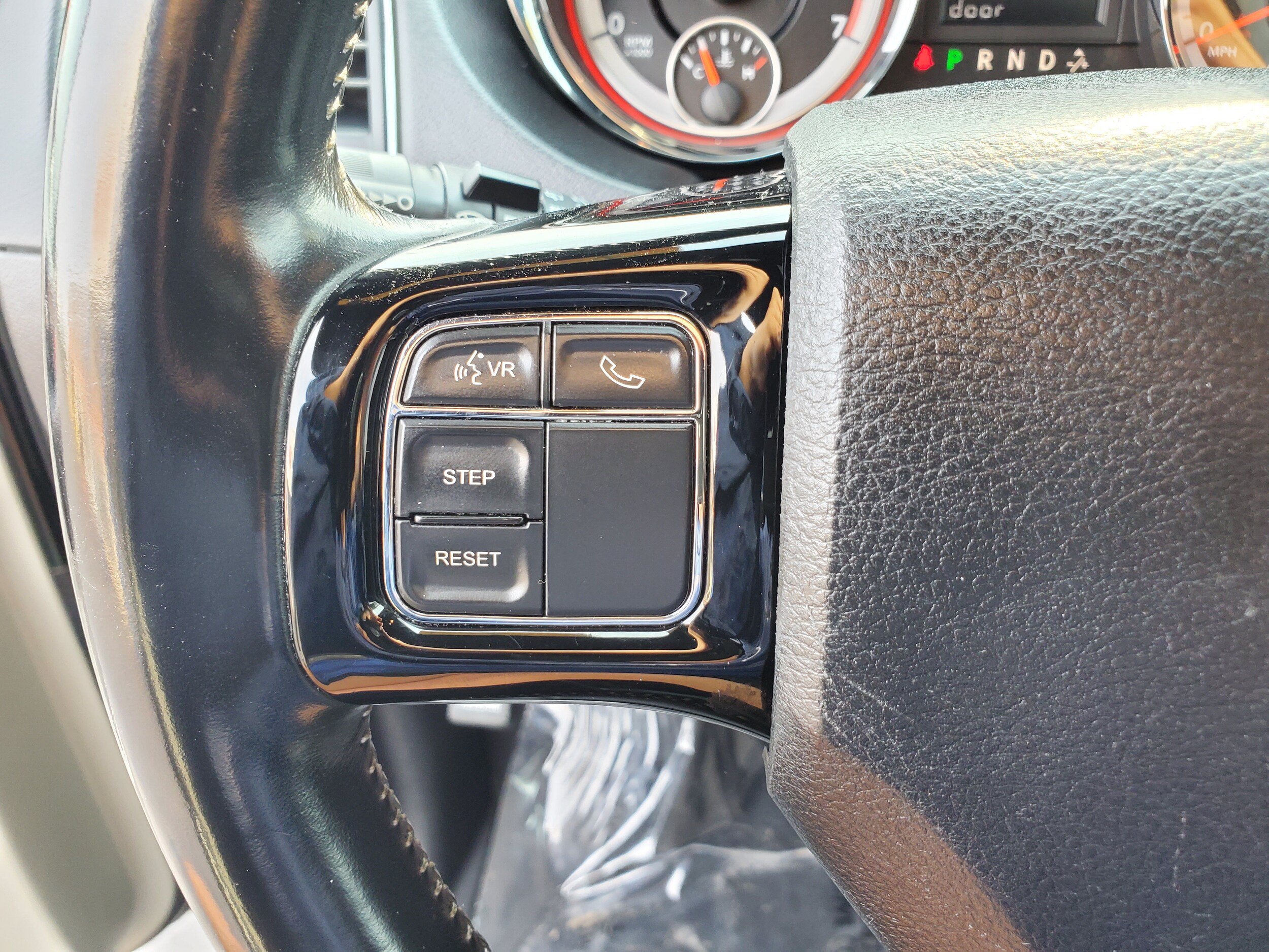 Used 2019 Dodge Grand Caravan SXT FWD image 15