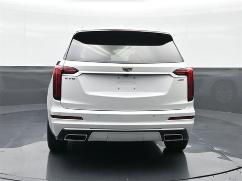Certified 2023 Cadillac XT6 Premium Luxury w/ Technology Package image 16