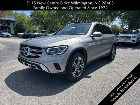 Certified 2022 Mercedes-Benz GLC 300 image 2