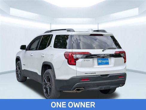 Used 2023 GMC Acadia SLT w/ Elevation Edition FWD image 4