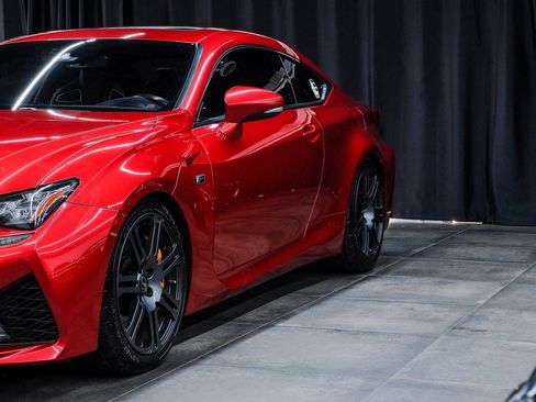 Used 2019 Lexus RC F image 8