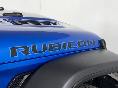 Used 2024 Jeep Wrangler Unlimited Rubicon 4xe w/ Technology Group AWD/4WD image 14