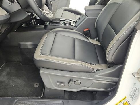 Used 2026 Ford Bronco Outer Banks AWD/4WD image 21