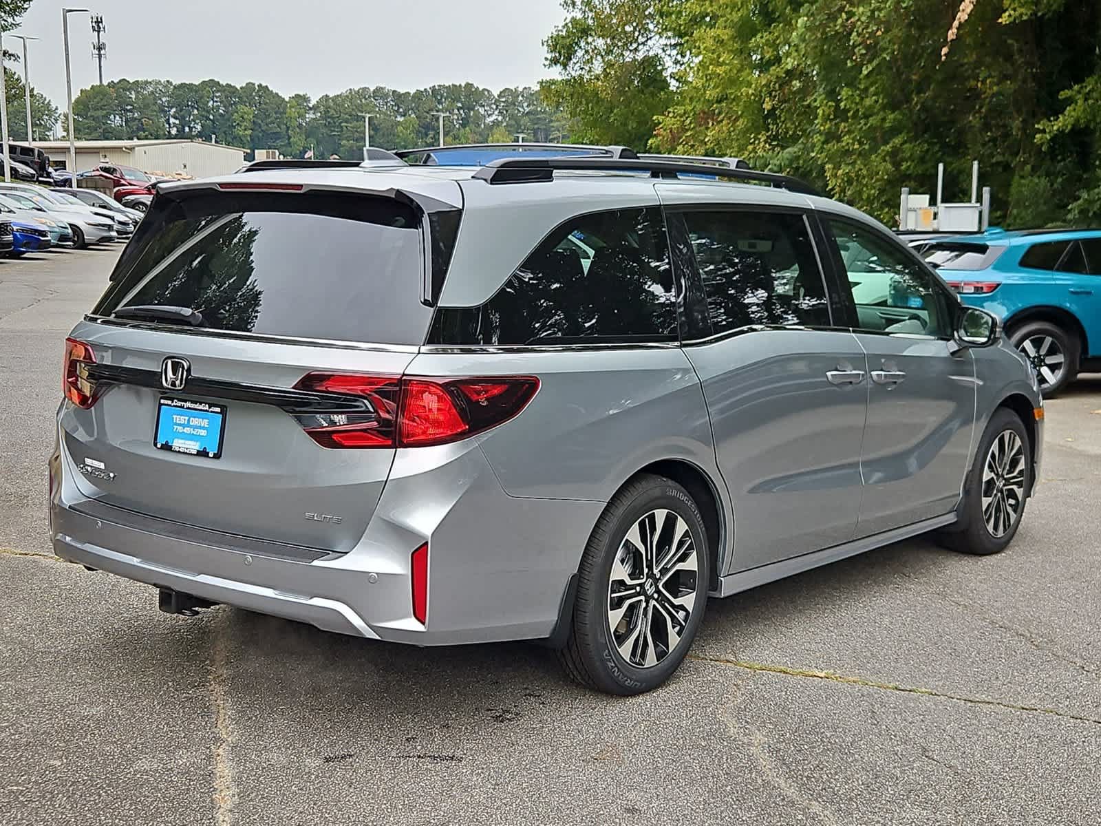 New 2026 Honda Odyssey Elite image 4