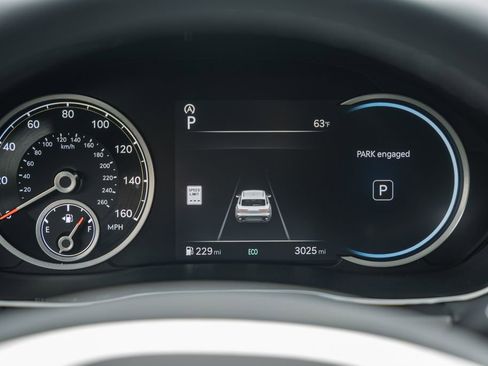 Used 2025 Genesis GV70 3.5T Sport w/ Sport Advanced Package image 45