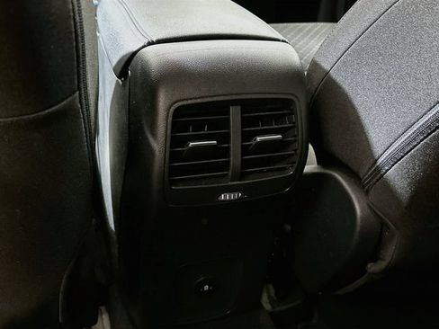 Used 2023 Ford Escape Active AWD/4WD image 30