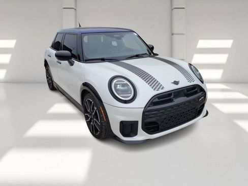 Used 2025 MINI Cooper S image 3