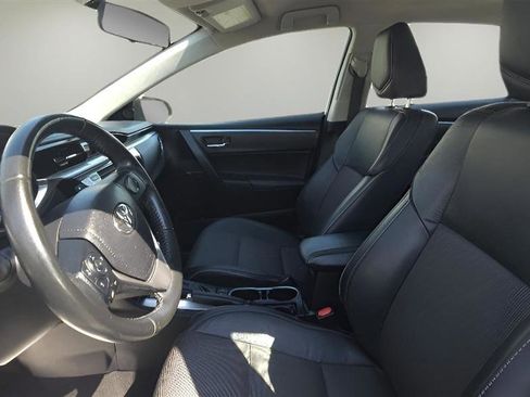 Used 2015 Toyota Corolla S FWD image 9