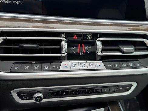 Used 2023 BMW X5 xDrive45e w/ Climate Comfort Package image 33