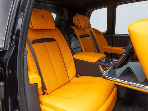 New 2027 Rolls-Royce Cullinan Black Badge AWD/4WD image 12