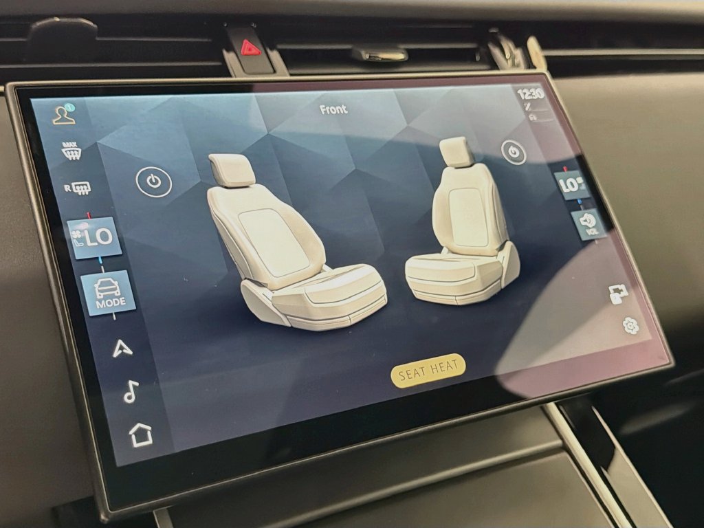 New 2026 Land Rover Range Rover Evoque S AWD/4WD image 21