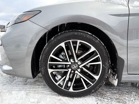 Used 2026 Toyota Camry XLE w/ Premium Plus Package image 6