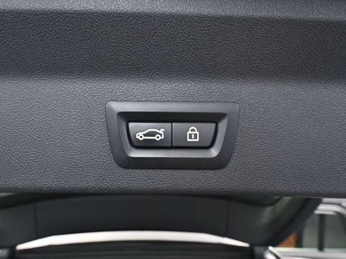 Used 2023 BMW X3 xDrive30i AWD/4WD image 44