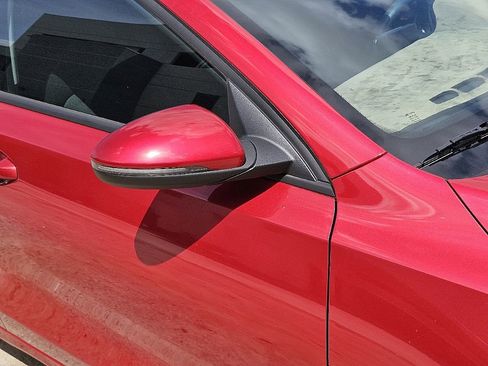 Used 2022 Kia Forte LXS w/ LXS Technology Package FWD image 6