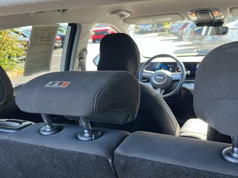 Used 2025 Hyundai Kona SEL image 37