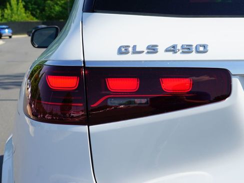 New 2026 Mercedes-Benz GLS 450 4MATIC image 14