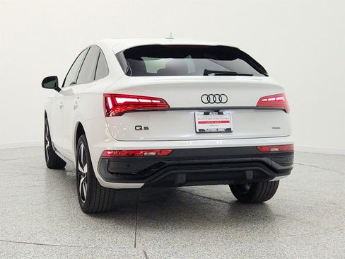 Used 2023 Audi Q5 2.0T Premium Plus w/ Premium Plus Package AWD/4WD image 7