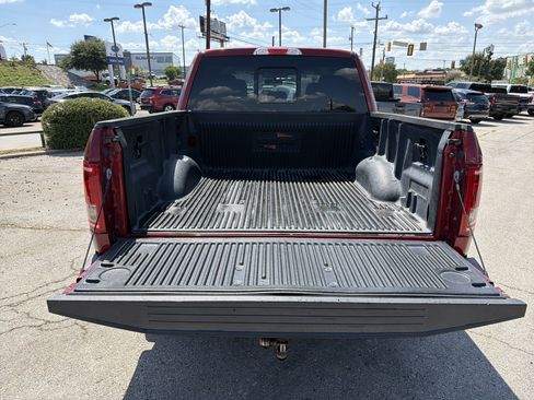 Used 2016 Ford F150 XLT w/ Equipment Group 302A Luxury AWD/4WD image 26