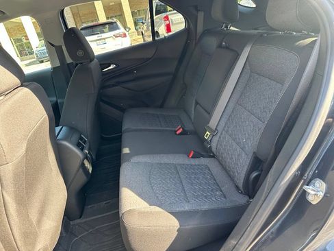 Used 2022 Chevrolet Equinox LT AWD/4WD image 21