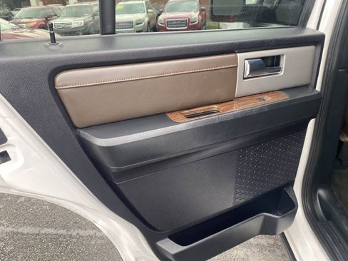 Used 2016 Ford Expedition King Ranch image 22