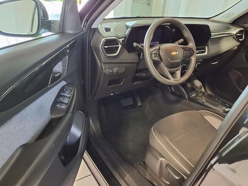 Used 2026 Chevrolet TrailBlazer LT AWD/4WD image 6
