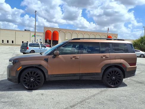 Used 2025 Hyundai Santa Fe Calligraphy image 4