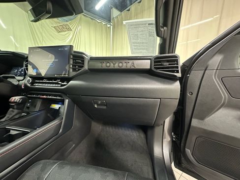 Used 2024 Toyota Tundra Limited AWD/4WD image 15