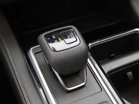 Used 2022 Nissan Pathfinder SL w/ SL Premium Package image 27