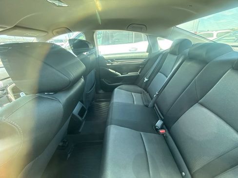 Used 2021 Honda Accord LX image 11