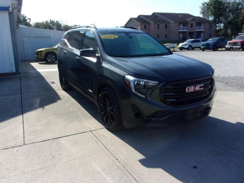 Used 2021 GMC Terrain SLT w/ Elevation Edition FWD image 1