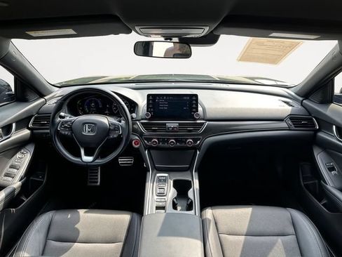 Used 2022 Honda Accord Sport image 12