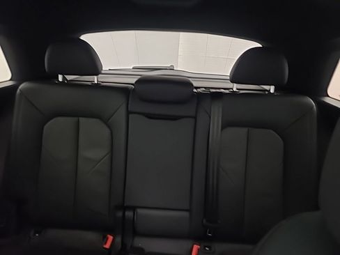 Used 2025 Audi Q3 2.0T Premium AWD/4WD image 23