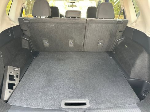 Certified 2021 Nissan Rogue SV image 18