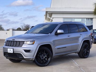 Used 2019 Jeep Grand Cherokee Altitude