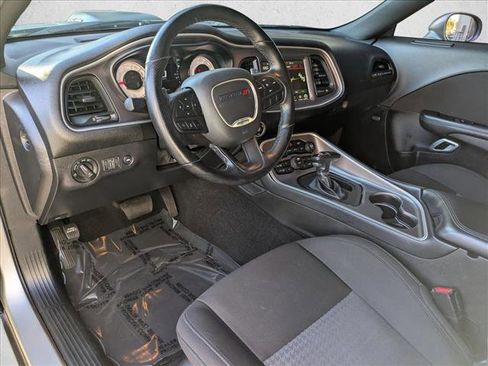 Used 2022 Dodge Challenger R/T Scat Pack w/ Shaker Package image 10