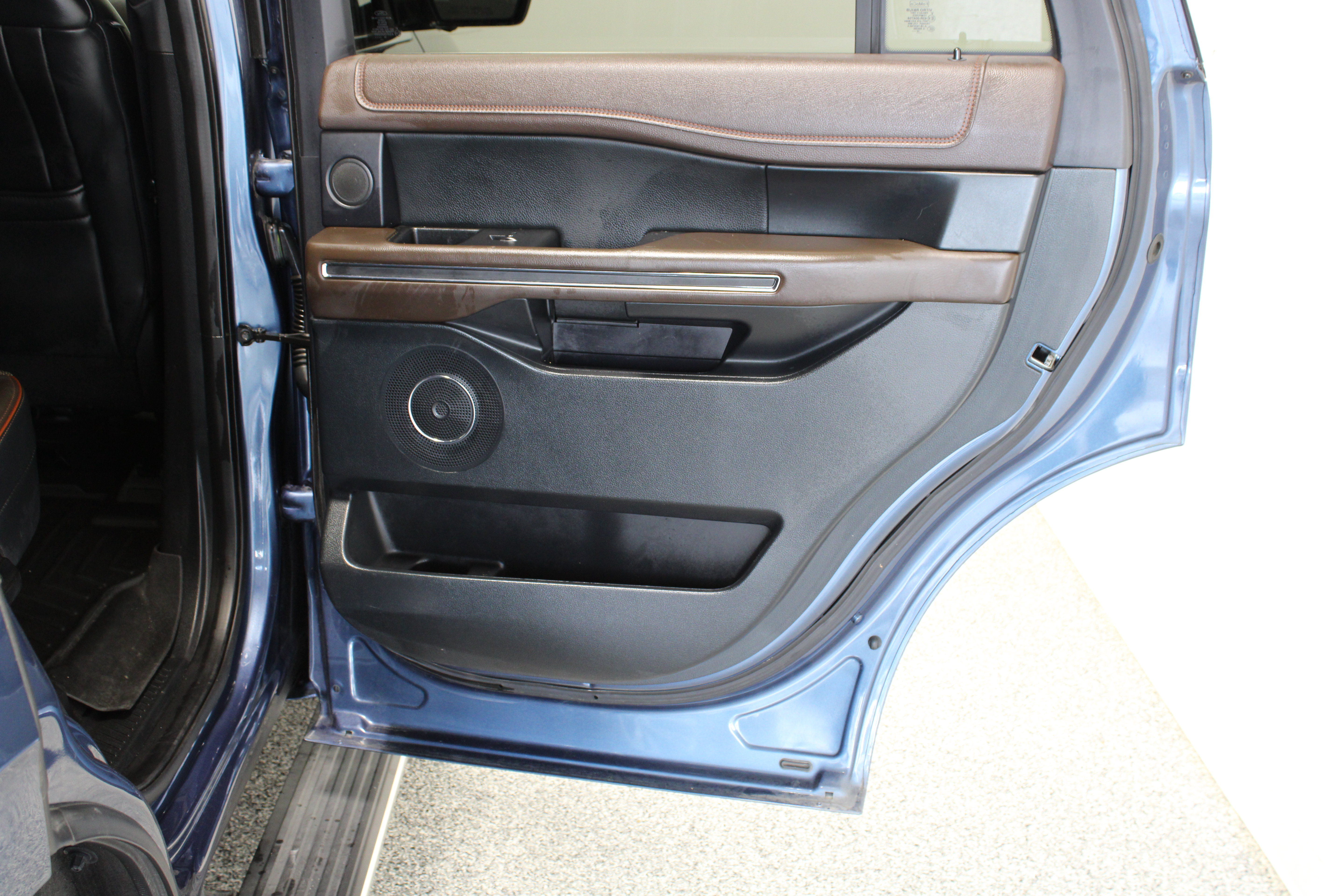 Used 2020 Ford Expedition King Ranch RWD image 38