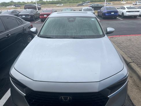 Used 2023 Honda Accord EX image 2