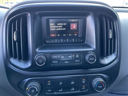 Used 2015 GMC Canyon SL image 21