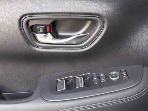 Used 2026 Honda HR-V EX-L image 33