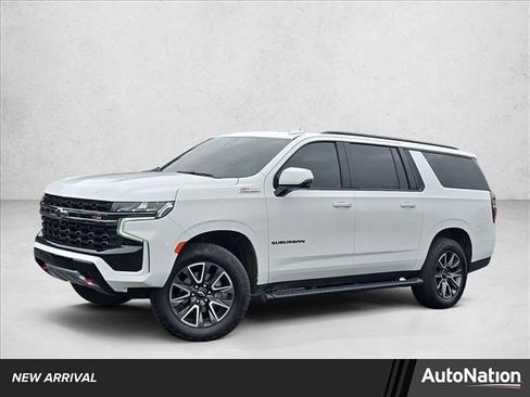 Used 2022 Chevrolet Suburban Z71 w/ Luxury Package image 1