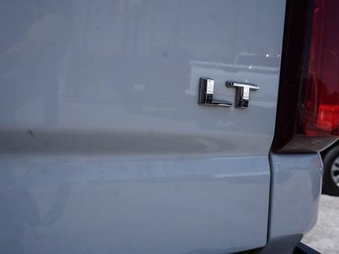Used 2022 Chevrolet Silverado 3500 LT w/ Convenience Package AWD/4WD image 5
