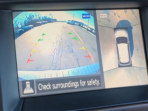 Used 2017 Nissan Pathfinder Platinum w/ Family Entertainment Package image 16